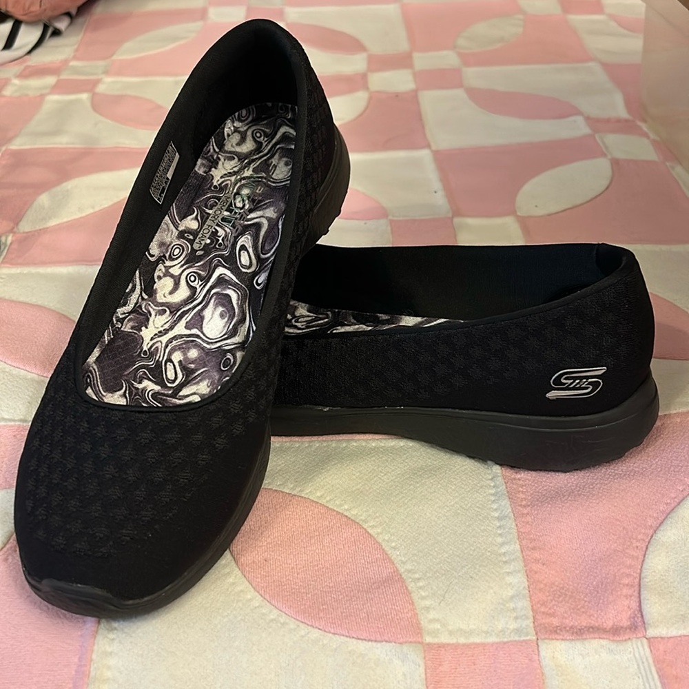 Skechers Wide Fit Memory Foam Shoes